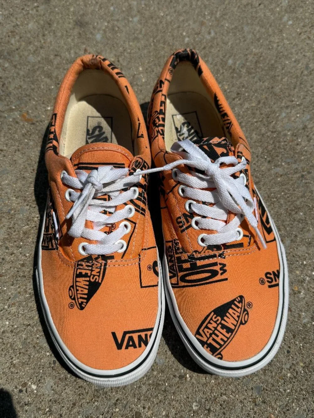 Vans Era Mens 8.5 Womens 10 Orange Logo Print Y2K Skater Streetwear Shoes 4046